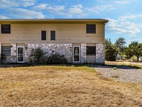 901 Glass Dr in Leander, TX - Building Photo - Building Photo