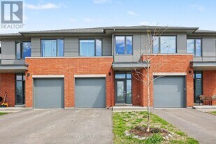 76 Michael Stoqua St in Ottawa, ON - Building Photo