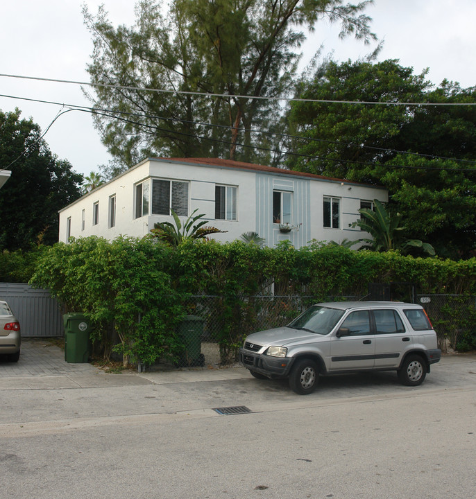 550 NE 63rd St in Miami, FL - Building Photo