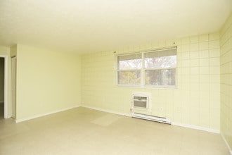 La Casa Estates in Elkhart, IN - Foto de edificio - Interior Photo