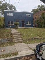 916 Lexington Ave in Cincinnati, OH - Building Photo