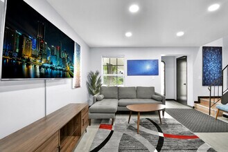 621 NE 28th St in Wilton Manors, FL - Building Photo - Building Photo