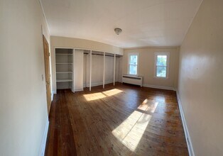 29 N Union St, Unit 2 in Burlington, VT - Foto de edificio - Building Photo