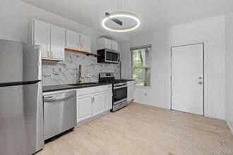 99 Dana Ave in Albany, NY - Building Photo - Building Photo
