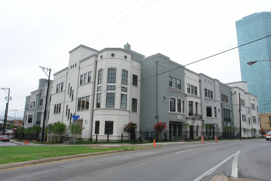 Le Bijou in Fort Worth, TX - Foto de edificio