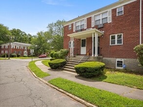 85 Abner Ct in Bridgeport, CT - Building Photo - Building Photo