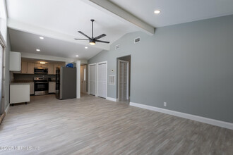 3371 Thalia Rd in Jacksonville, FL - Building Photo - Building Photo