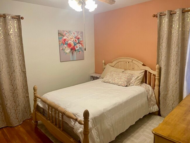 property at 3110 Lincoln Ave