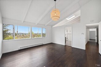 31 Antilles Way in Belvedere Tiburon, CA - Building Photo - Building Photo