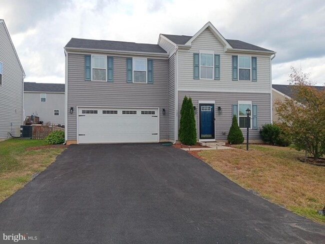 property at 125 Ceritos Trl