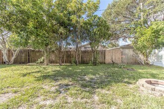 5418 Newton Ave S in Gulfport, FL - Building Photo - Building Photo
