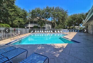 4303 Sea Mist Dr in New Smyrna Beach, FL - Building Photo - Building Photo