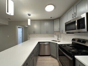 1220 N La Salle Dr in Chicago, IL - Building Photo - Building Photo