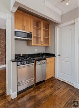 West 21st Street in New York, NY - Building Photo - Building Photo