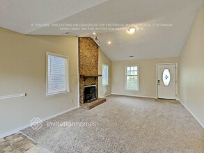 7341 Morris Pond Dr in Charlotte, NC - Building Photo - Building Photo