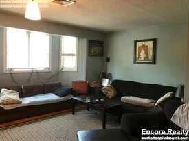 616 Boston Ave, Unit 2A in Medford, MA - Building Photo