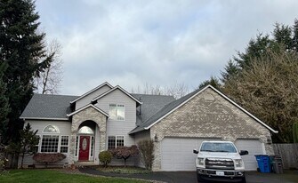 4414 NE 123rd Cir in Vancouver, WA - Building Photo