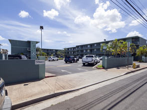 94-039 Waipahu St in Waipahu, HI - Building Photo - Building Photo