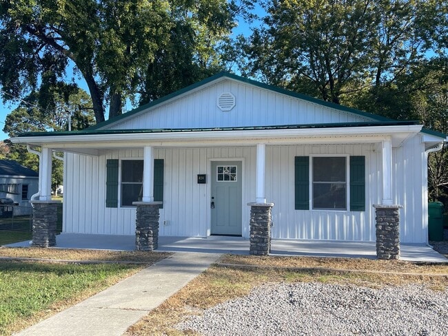 property at 424 Dupuy Ave