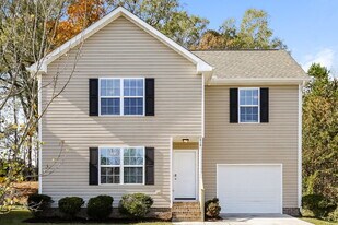 616 Herman Gist Rd in Greensboro, NC - Building Photo