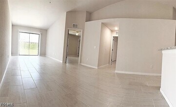 2938 Santa Barbara Blvd S in Cape Coral, FL - Building Photo - Building Photo