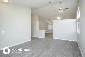 825 Fuerte Ct in Henderson, NV - Building Photo - Building Photo