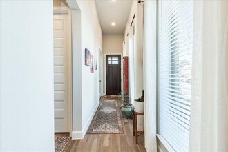 170 Alice Jane Ln in Buda, TX - Building Photo - Building Photo