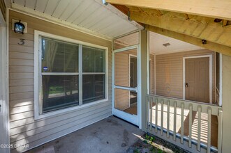 1600 Big Tree Rd in Daytona Beach, FL - Building Photo - Building Photo