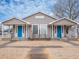 101 N High St, Unit A in Tuscumbia, AL - Building Photo