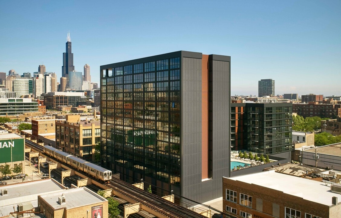 The Mason in Chicago, IL - Foto de edificio