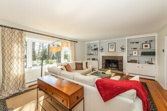 237 Morris Ave in Mountain Lakes, NJ - Building Photo - Building Photo