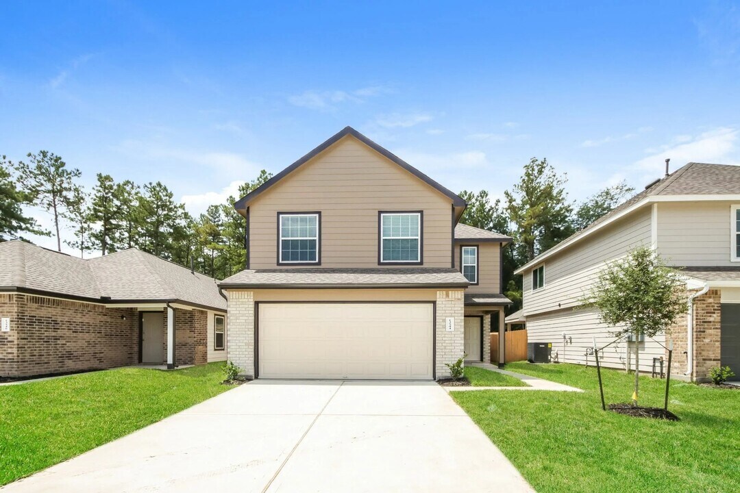 13544 White Ibis St in Splendora, TX - Building Photo