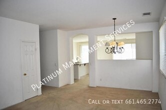 4528 Jade Ct in Lancaster, CA - Building Photo - Building Photo