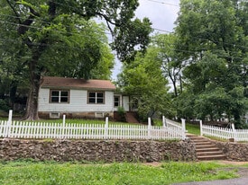 109 Shelby St in Hot Springs, AR - Building Photo