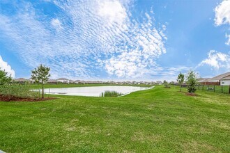 724 Cedar Gate Ln in La Marque, TX - Building Photo - Building Photo