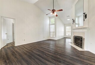 16304 Kicking Bird Dr in Leander, TX - Building Photo - Building Photo