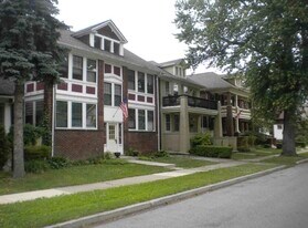 831 Ashland St in Detroit, MI - Building Photo