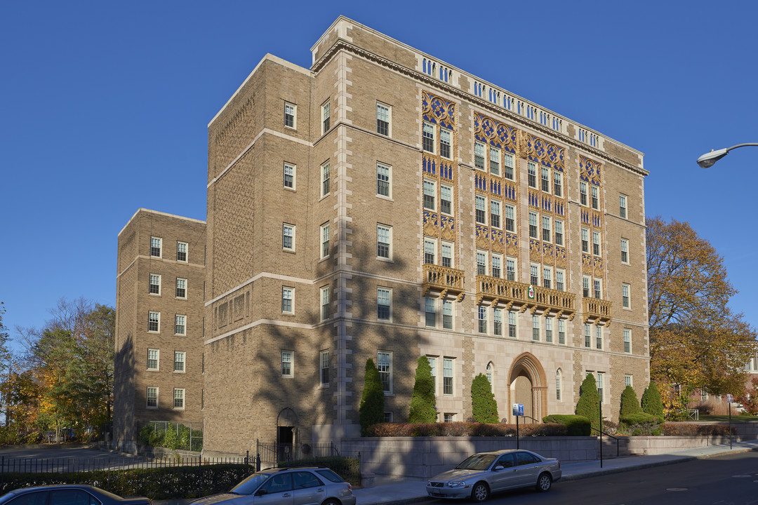 The Katz and Leavitt Apartment House in Worcester, MA - Foto de edificio