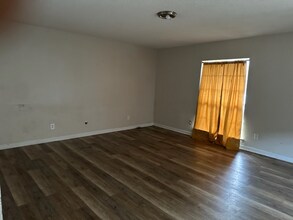 1081 Clairise Ct in Slidell, LA - Building Photo - Building Photo
