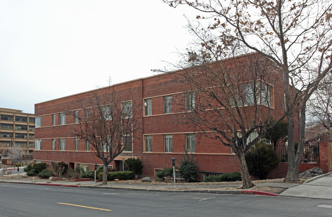 Francesco Apartments in Reno, NV - Foto de edificio - Building Photo