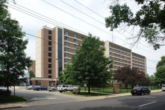 Connie Griffith Manor in Lexington, KY - Building Photo - Building Photo