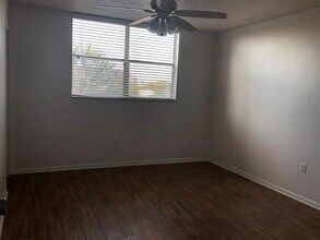 1800 N Lauderdale Ave, Unit 1304 in North Lauderdale, FL - Building Photo - Building Photo