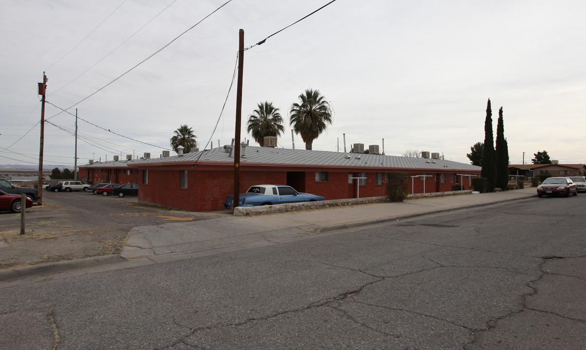 Hercules Apartments in El Paso, TX - Building Photo