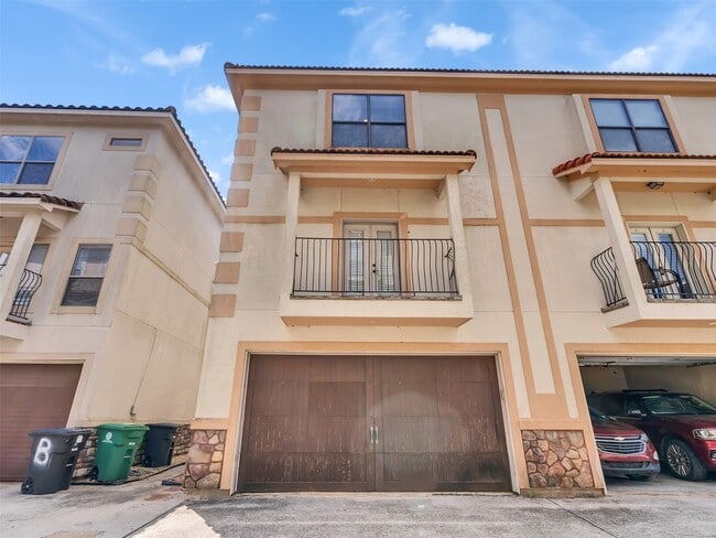 property at 2540 Prospect St