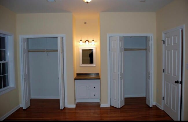 property at 327 S Park St