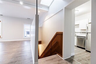 186 Monroe Ave in Rochester, NY - Building Photo - Building Photo