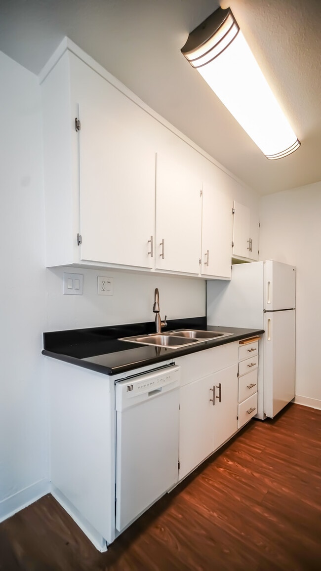 1829 Lincoln Ave in San Rafael, CA - Building Photo - Building Photo