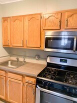 7 Old S St in Northampton, MA - Building Photo