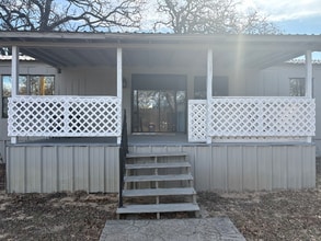 122 Private Rd 4768 in Boyd, TX - Foto de edificio - Building Photo