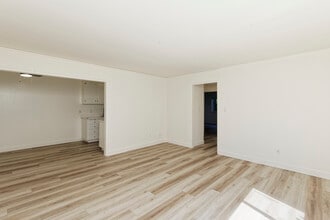 184 Callan Avenue in San Leandro, CA - Building Photo - Building Photo